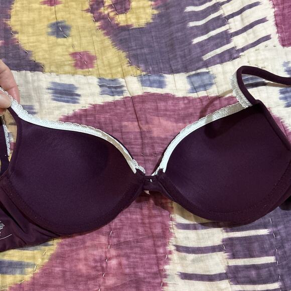 Victoria’s Secret Push-Up Wine Lace Padded 32C - Picture 3 of 5